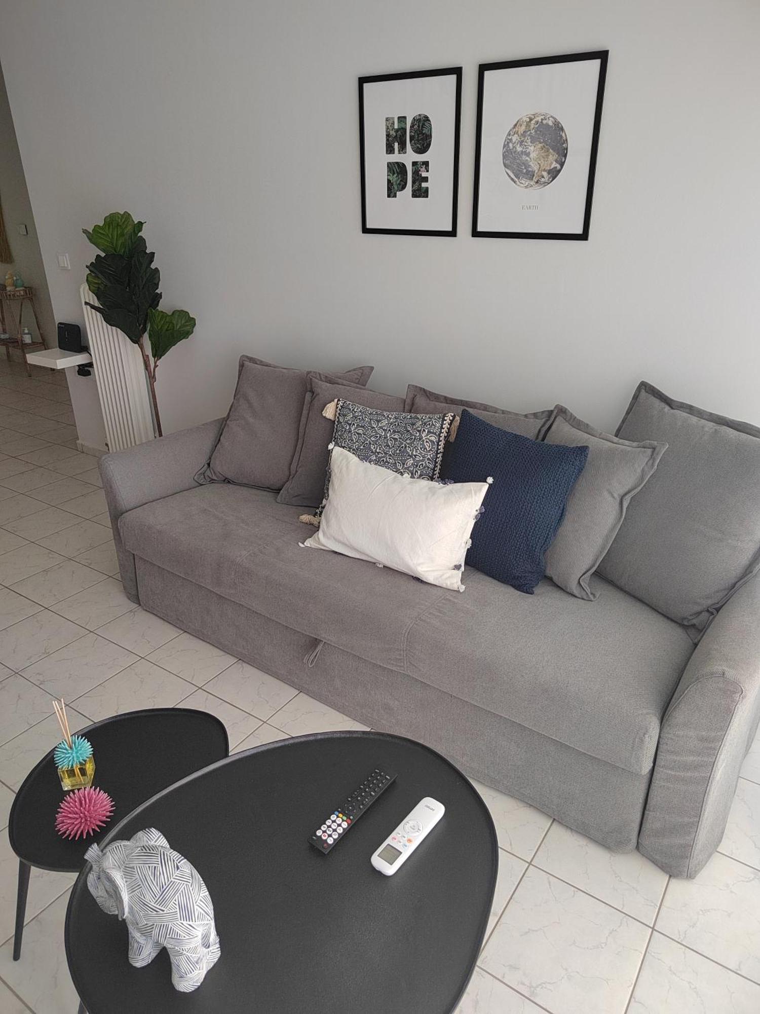 The Cozy Seaside Apartment Nafpaktos Bagian luar foto